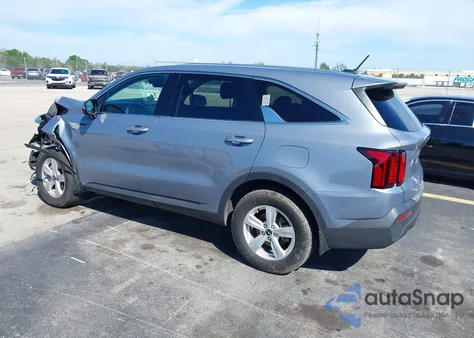 2022 Kia Sorento Lx z USA, uszkodzony, nr VIN 5XYRG4LCXNG123788